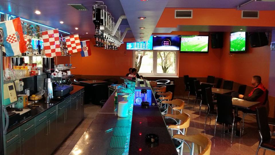 Caffe bar Queen Vržerale Tourism Bosnia and Herzegovina Visit BiH